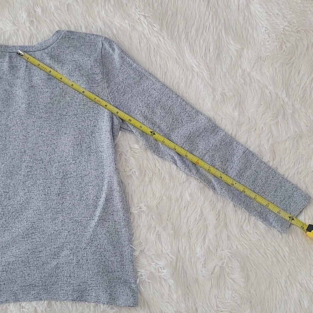 Gymboree Light Gray Ruffle Sweater Pullover Crewneck Girls Size 10/12